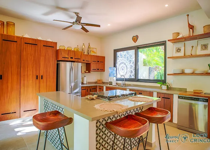 Chic Retreat